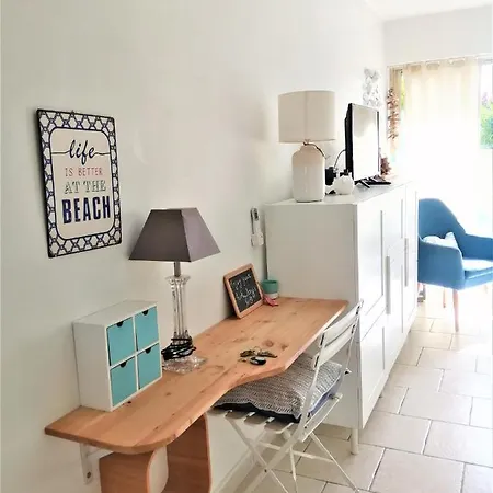 شقة Studio Golfe Juan, Plages, Parking, Climatisation فالوريس