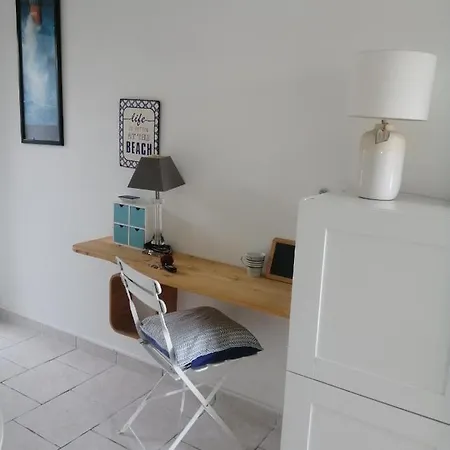 Studio Golfe Juan, Plages, Parking, Climatisation *